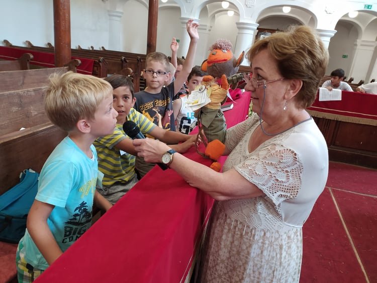 Ifjúsági és Vakációs Bibliahét 84